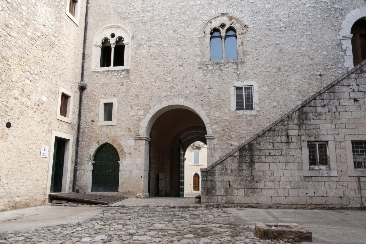 Palazzo Del Senatore Atina Extérieur photo